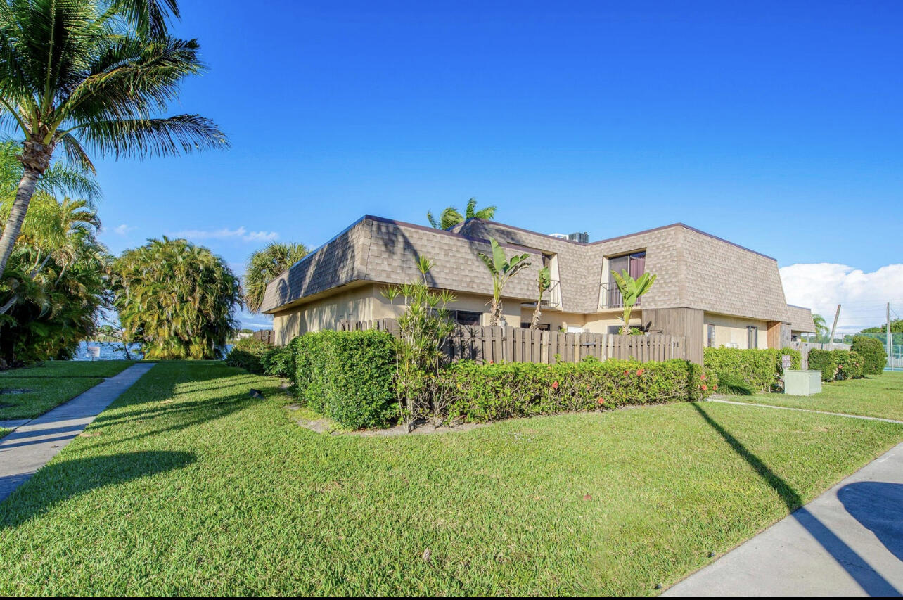 4101 N Waterview Circle 41-a, Palm Springs, FL 33461, Palm Springs