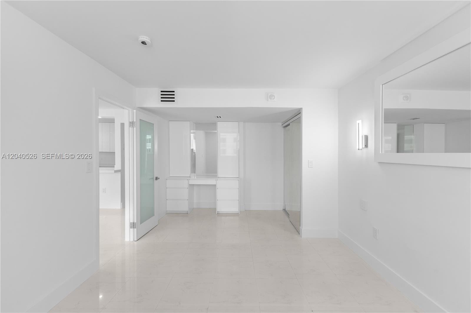 345 Ocean Drive 924, Miami Beach, FL 33139 photo 14