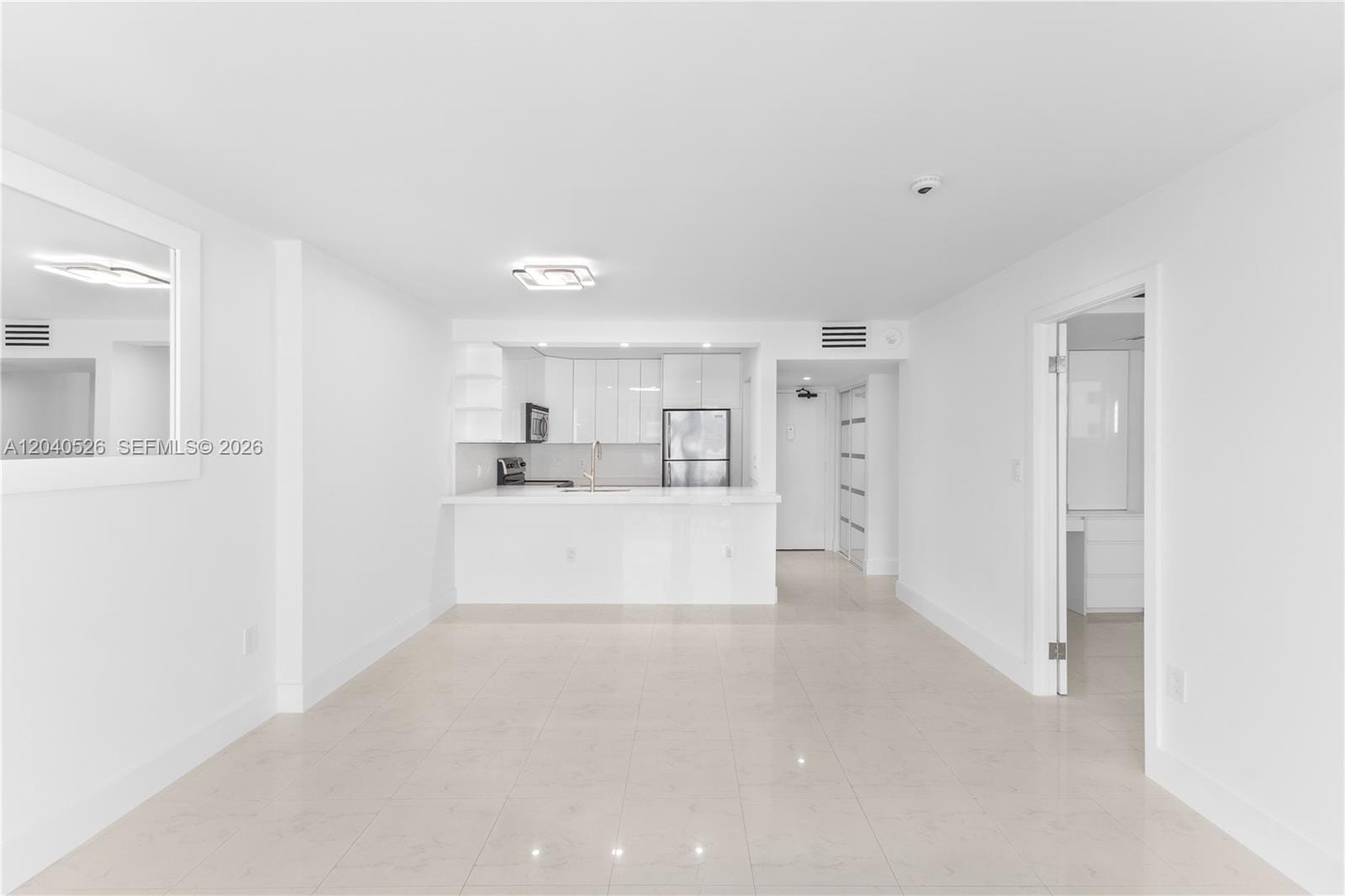 345 Ocean Drive 924 — photo 8