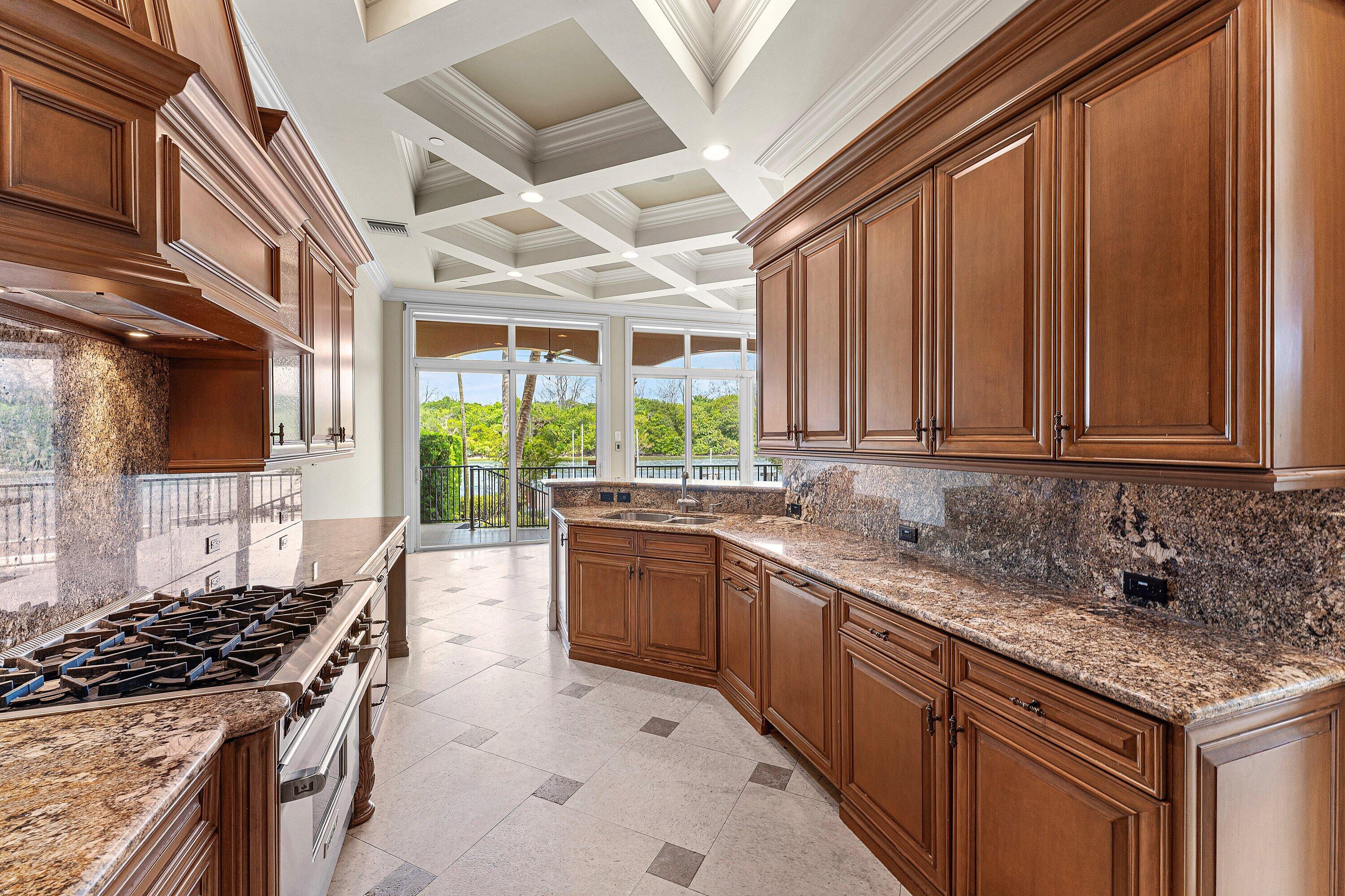 453 NE 19th Avenue, Deerfield Beach, FL 33441 photo 18