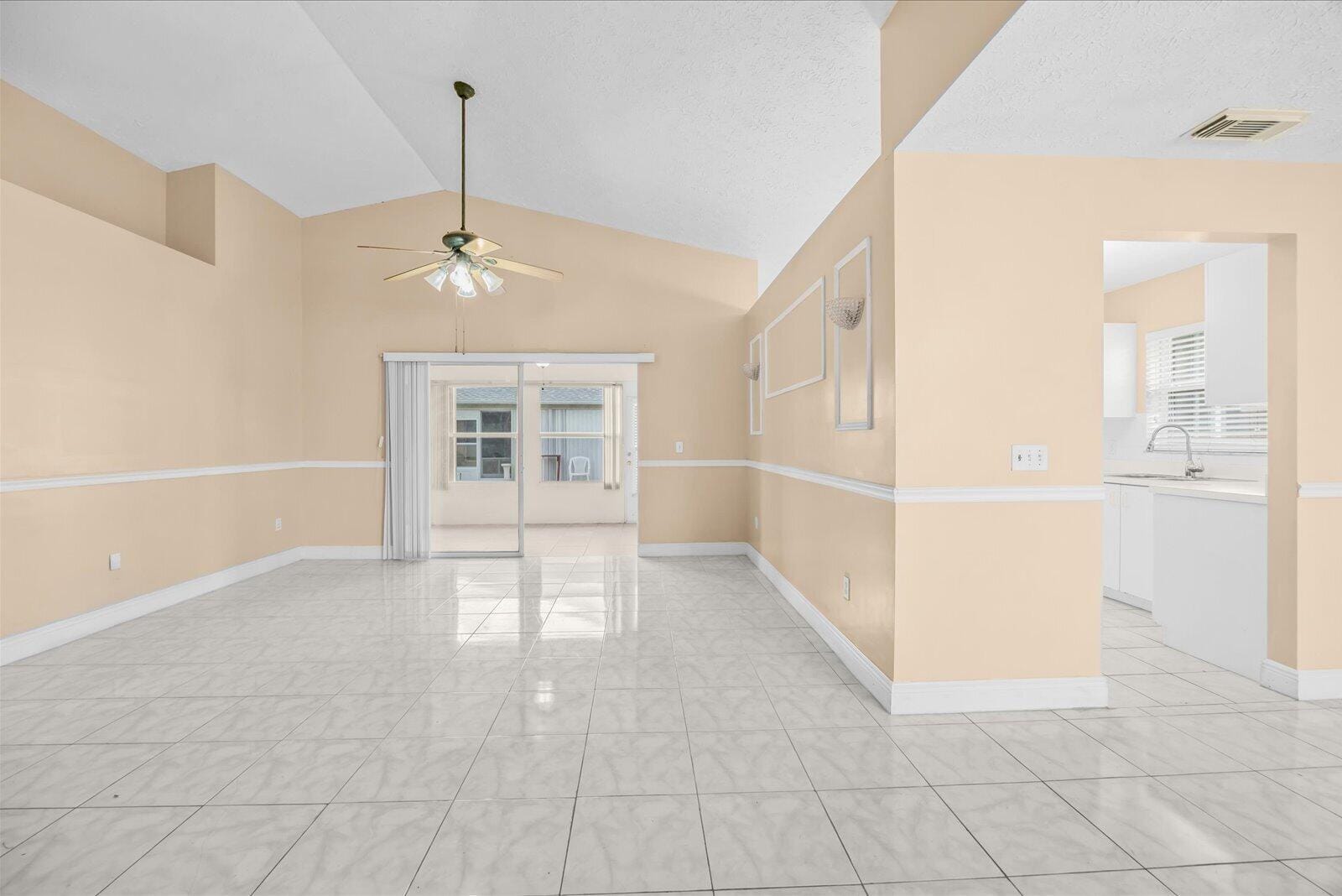 413 European Lane, Fort Pierce, FL 34982 photo 8