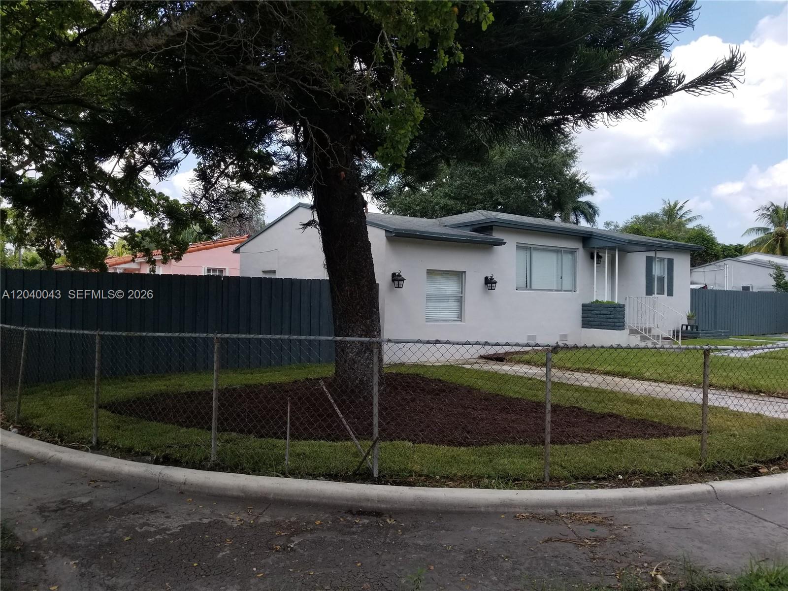 1201 NE 148th Street B, Miami, FL 33161, Miami
