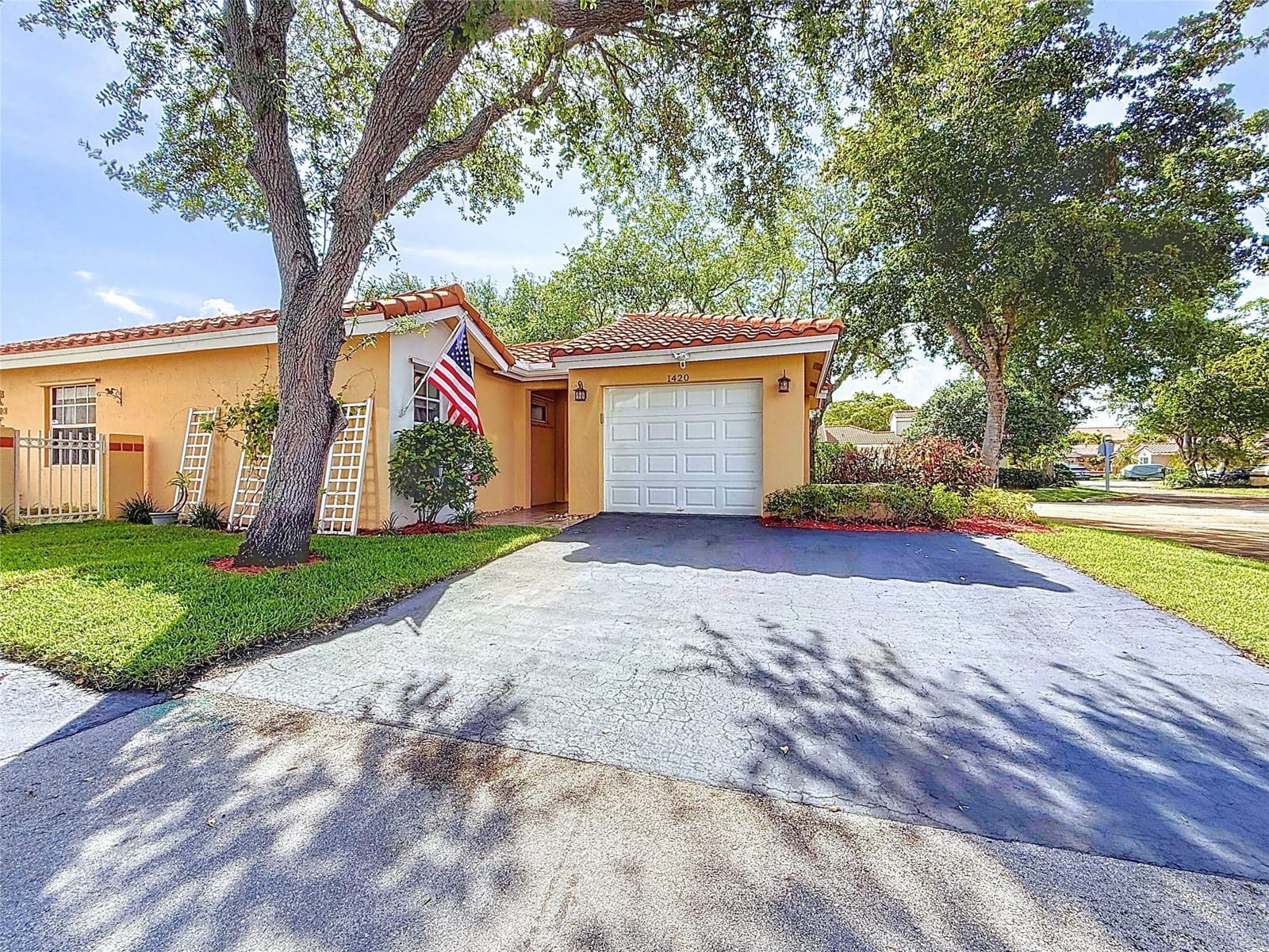 1420 Seagrape Circle, Weston, FL 33326 photo 1