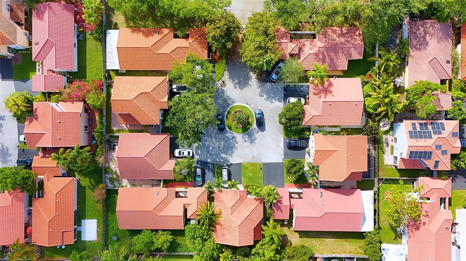 1420 Seagrape Circle, Weston, FL 33326 photo 30