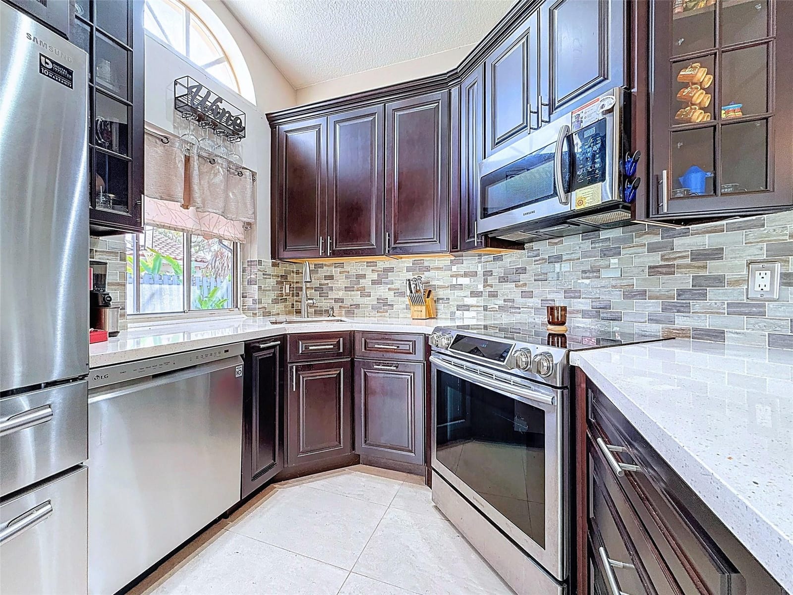 1420 Seagrape Circle, Weston, FL 33326 photo 6