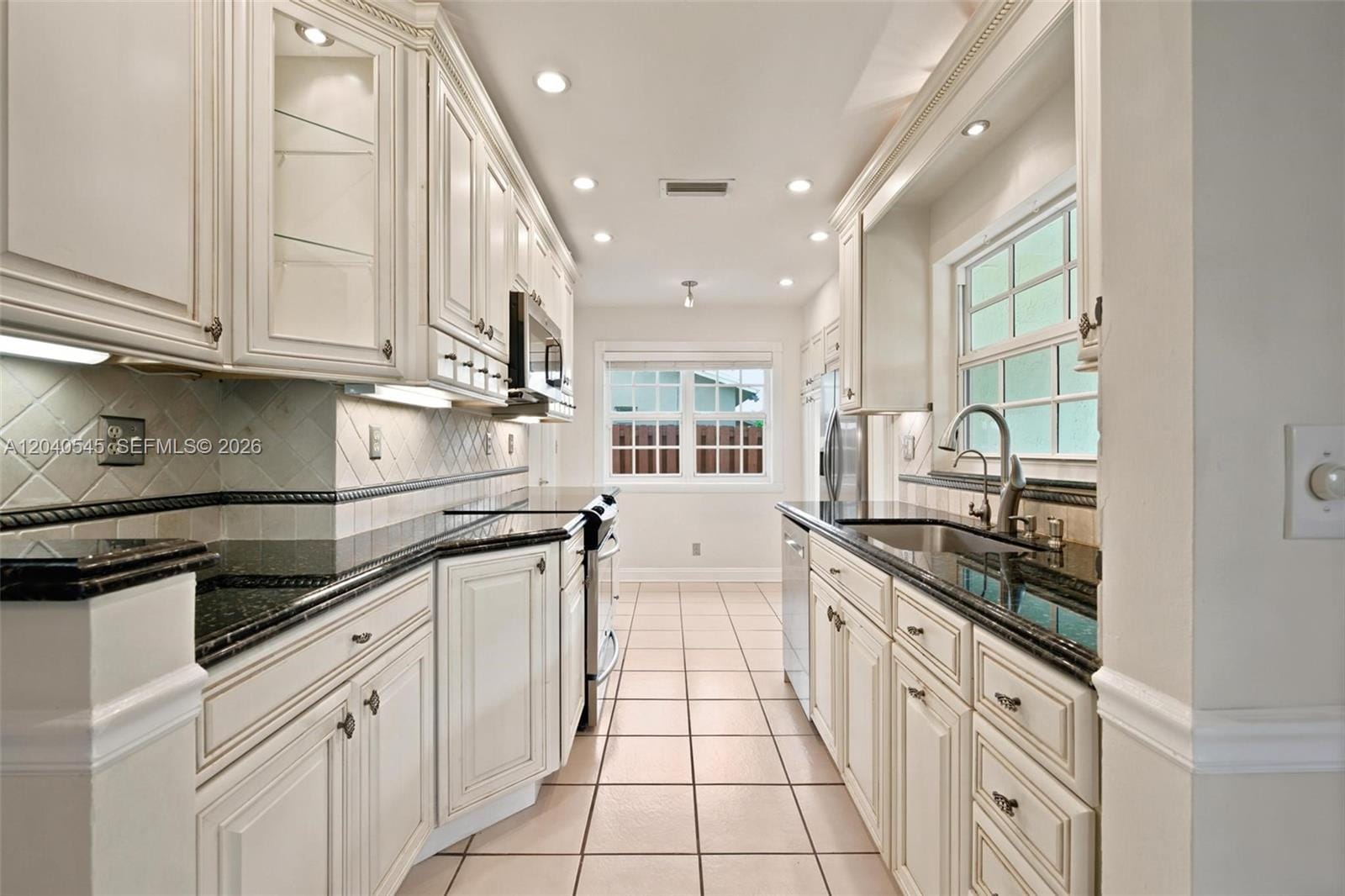 2760 NW 108th Avenue, Sunrise, FL 33322 photo 11