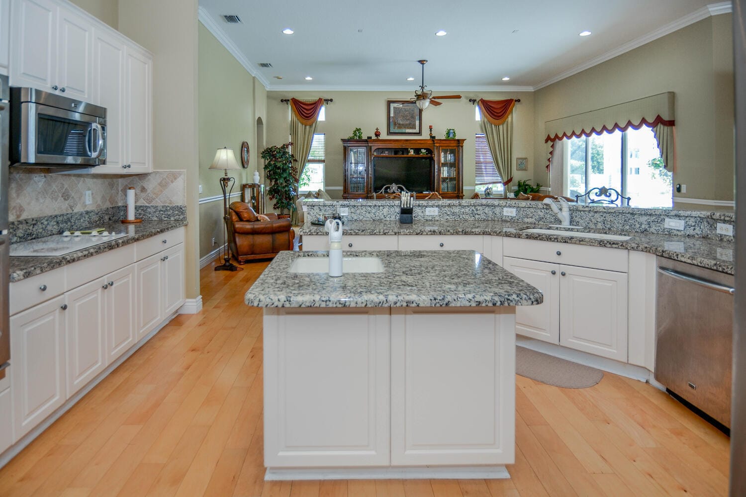 4676 Manderly Drive, Wellington, FL 33449 photo 12