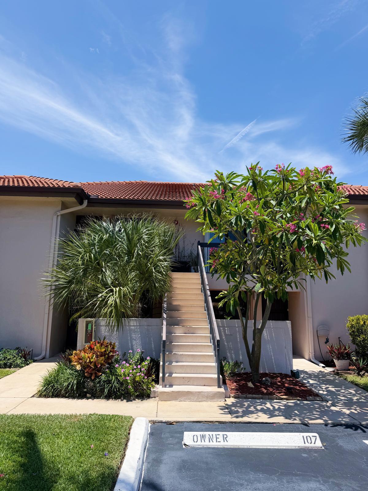 351 Club Circle 208, Boca Raton, FL 33487, Boca Raton