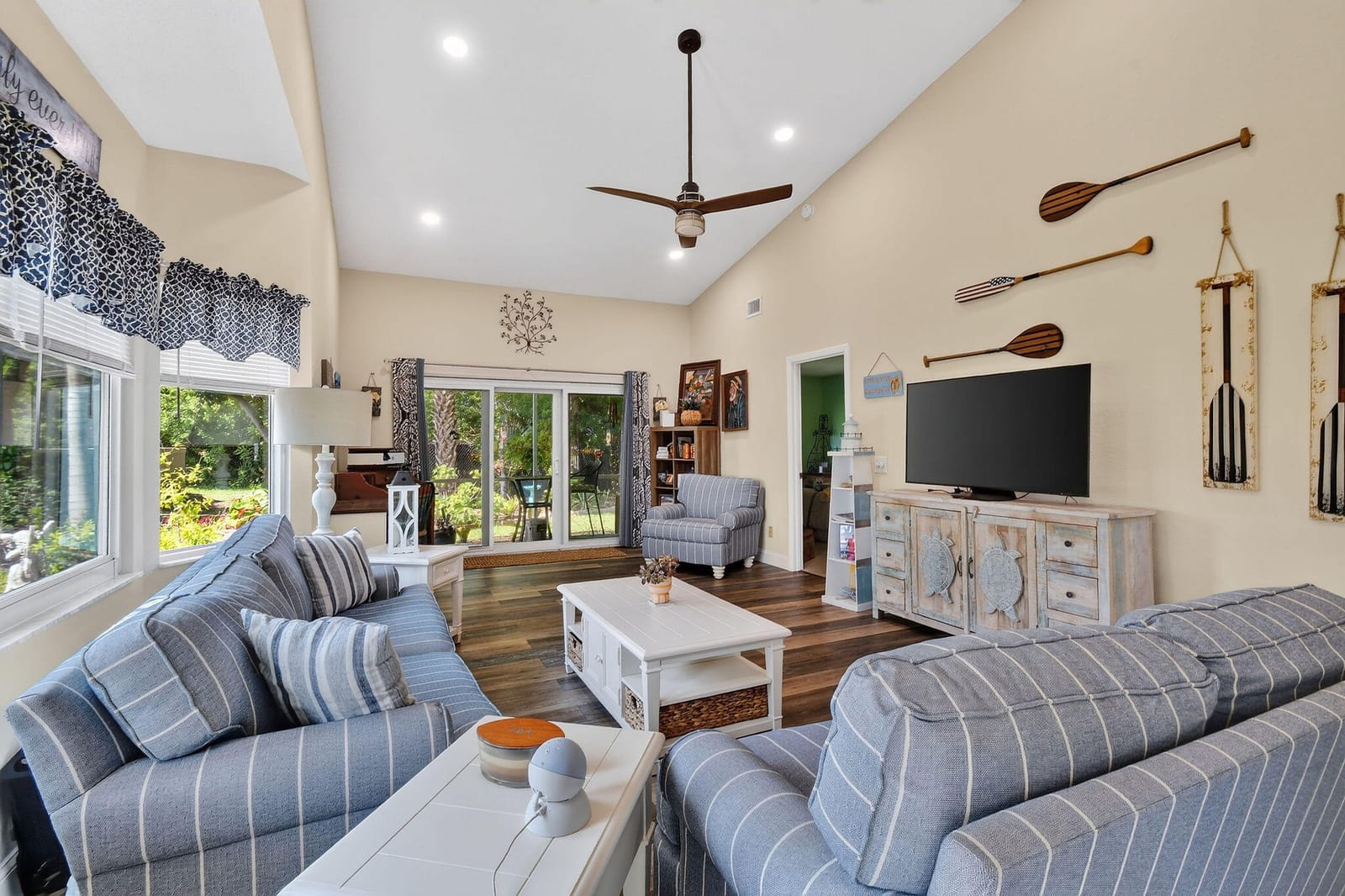 1646 SE Green Acres Circle F101 — photo 4