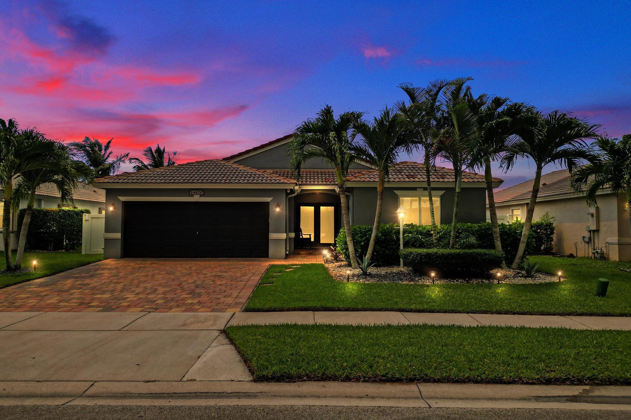 14420 NW 16th Street, Pembroke Pines, FL 33028, Pembroke Pines