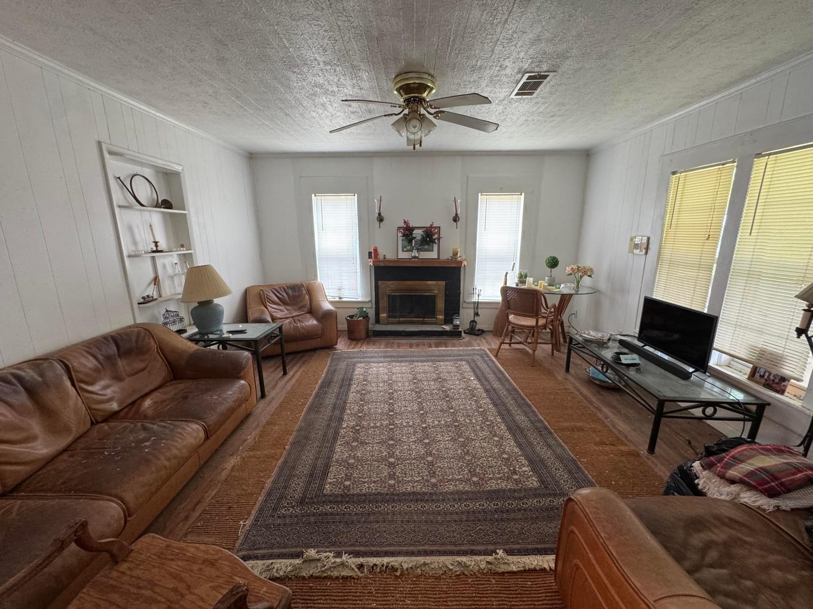 1900 Olive Lane — photo 8