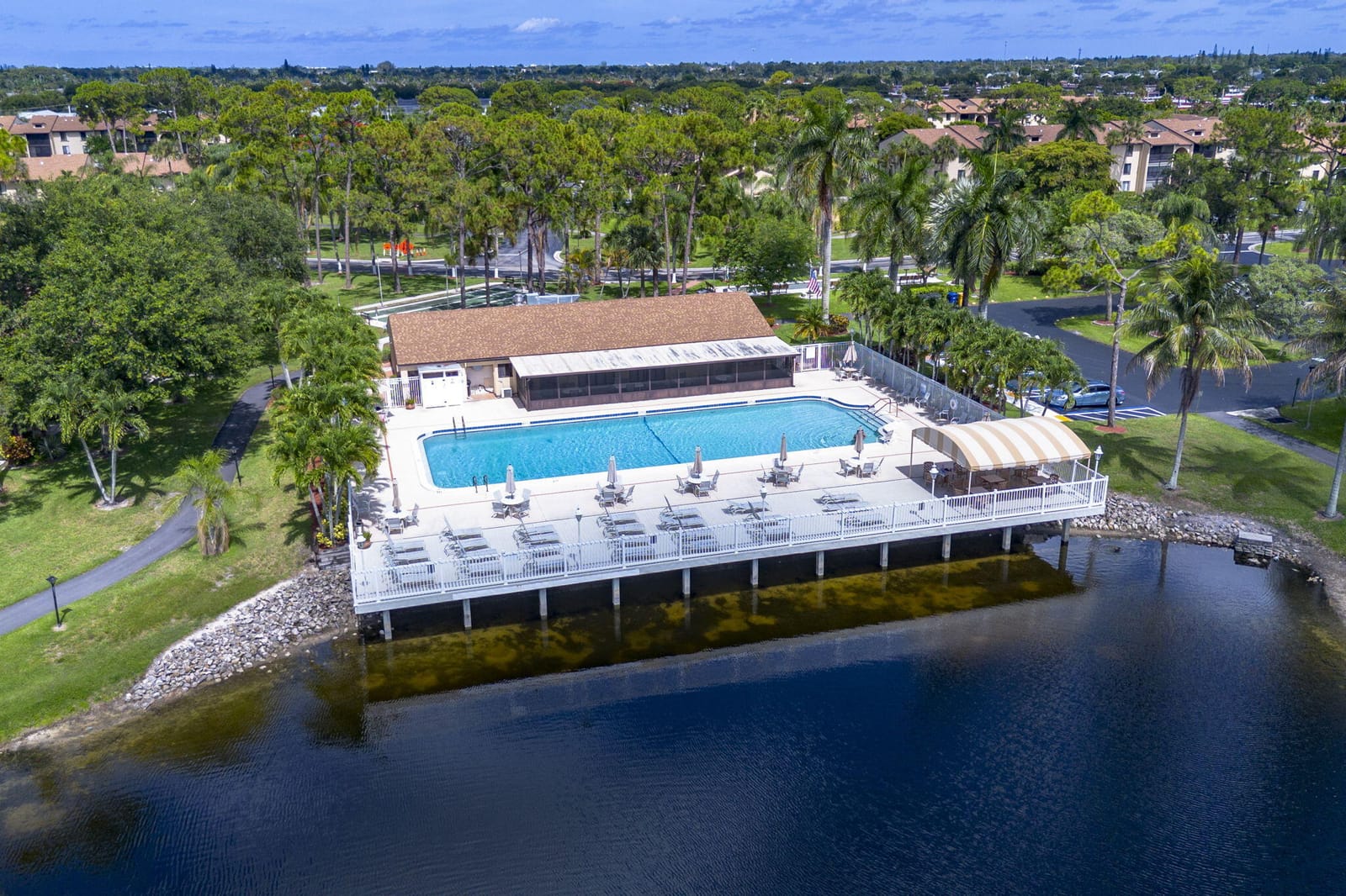 610 Sea Pine Way B2, Greenacres, FL 33415 photo 30