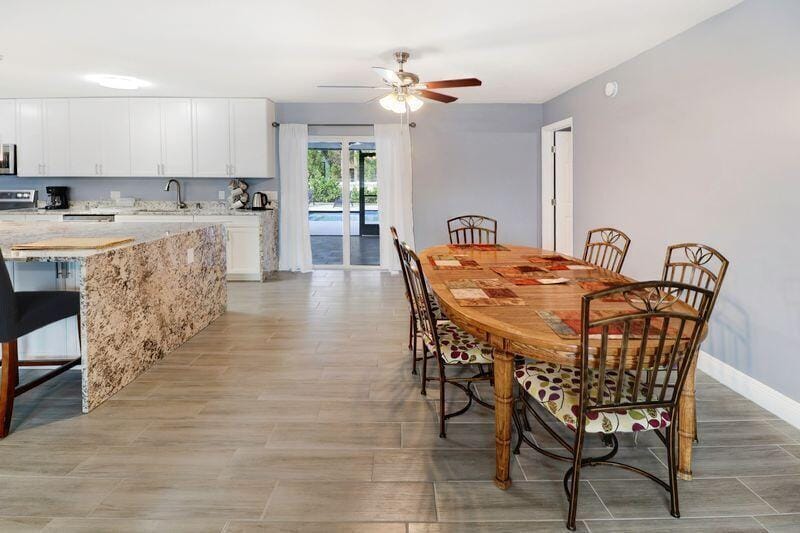 615 NE 15th Place, Boynton Beach, FL 33435 photo 11