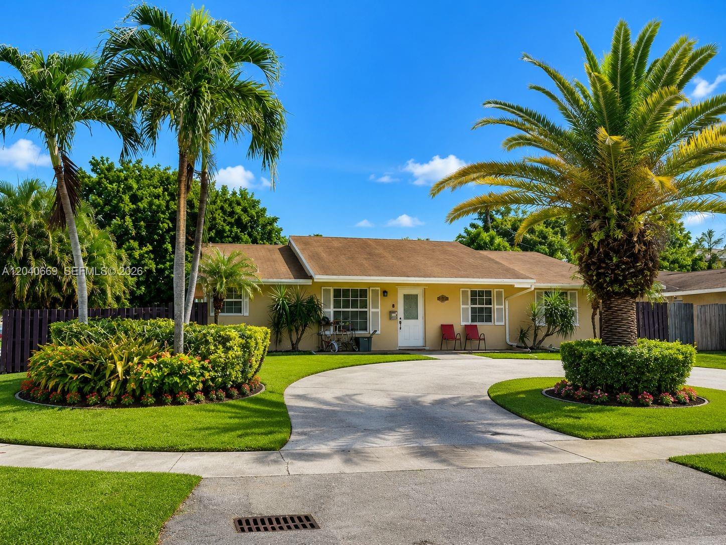 6645 Franklin Street, Hollywood, FL 33024, Hollywood