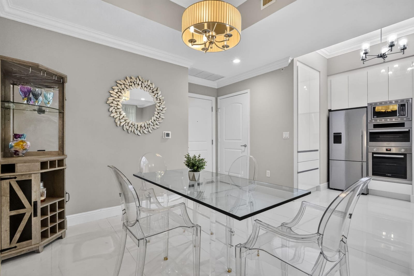 701 S Olive Avenue 1205 — photo 4