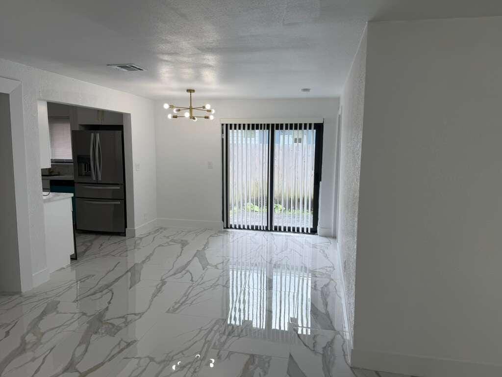 160 SE 15th Avenue Unit A — photo 10