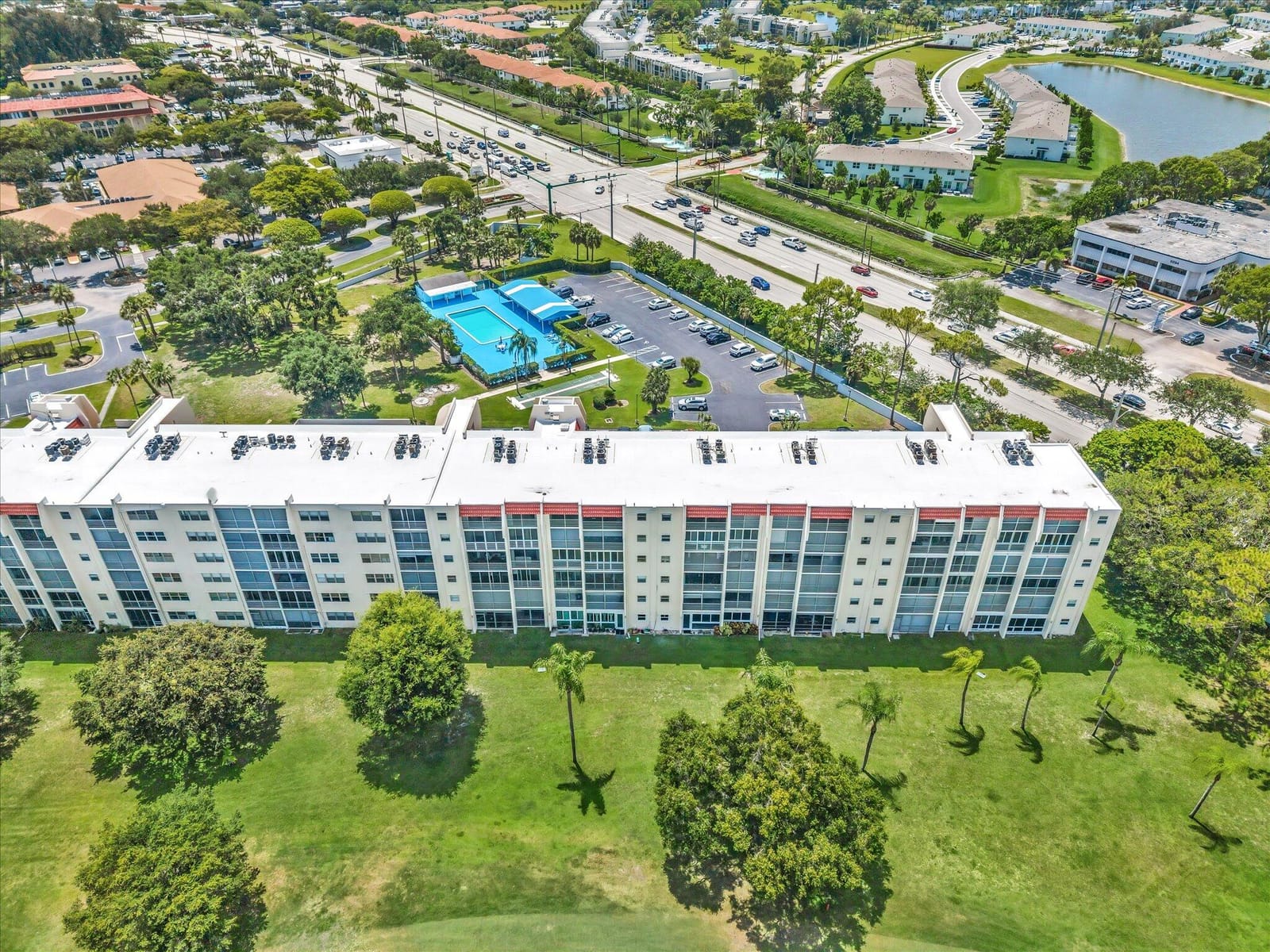 3959 Via Poinciana 104 — photo 4