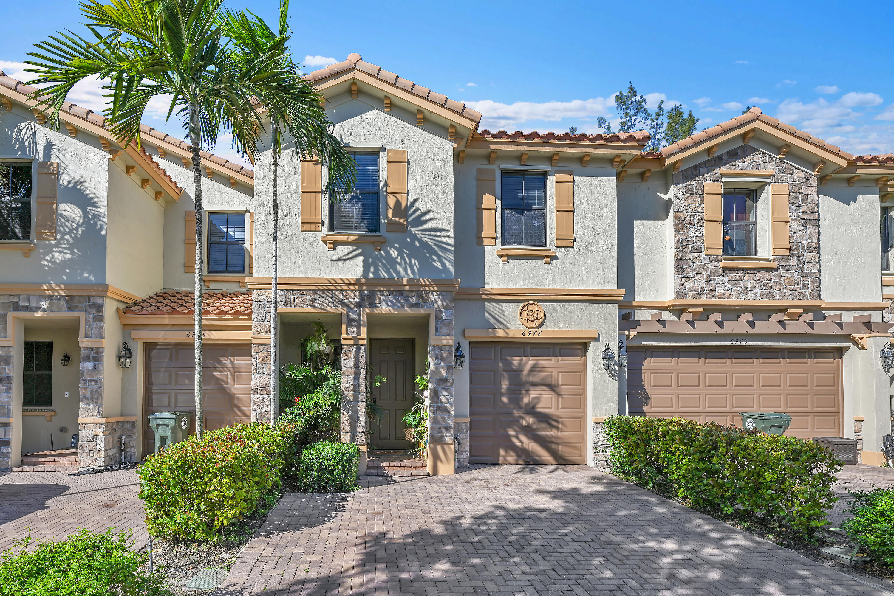 6977 Broadland Way, Coconut Creek, FL 33073, Coconut Creek