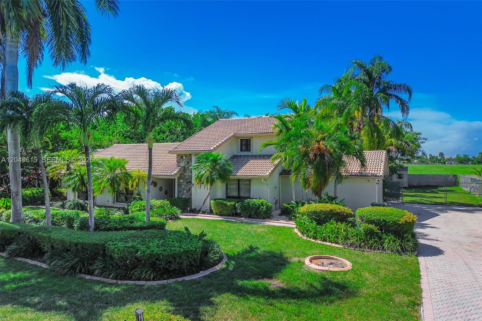 14941 SW 164th Terrace, Miami, FL 33187, Miami