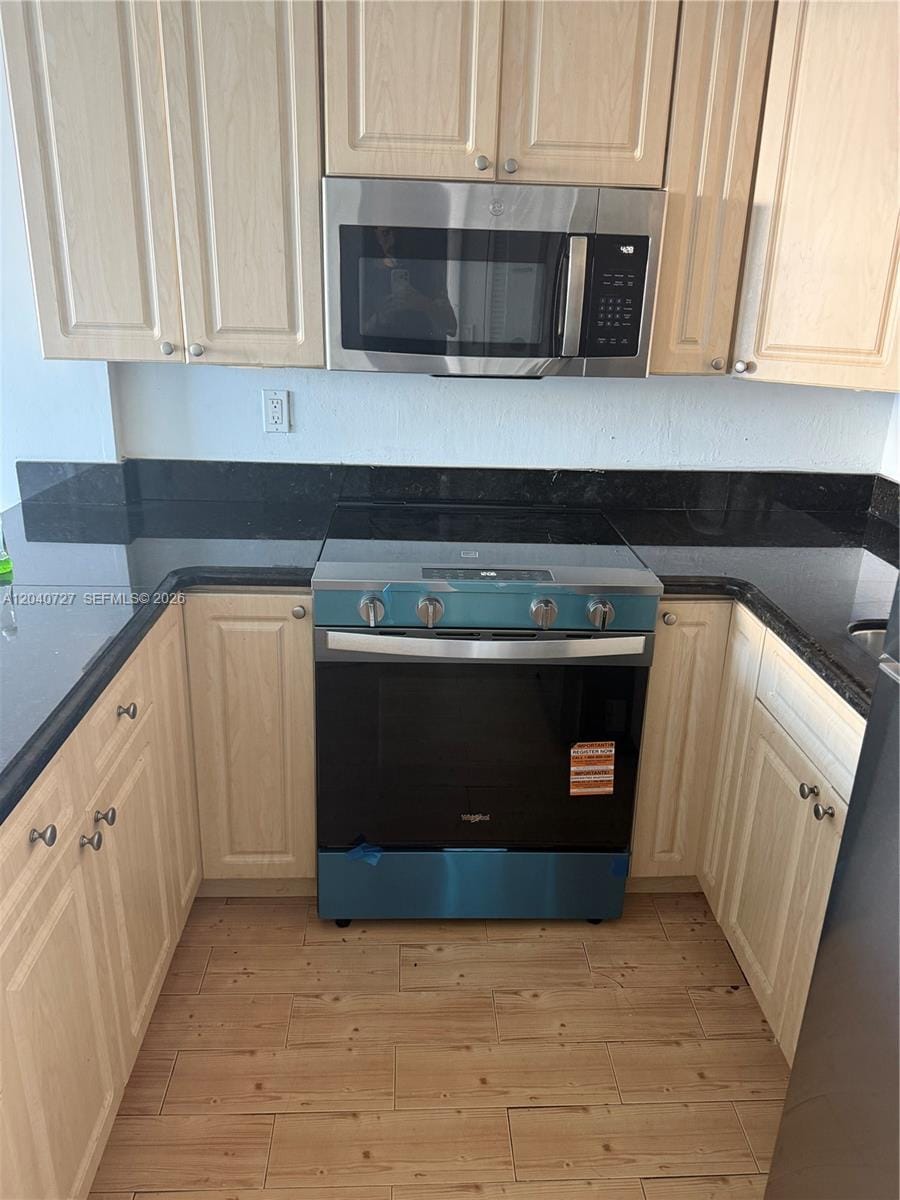 1990 Marseille Drive 303, Miami Beach, FL 33141 photo 4