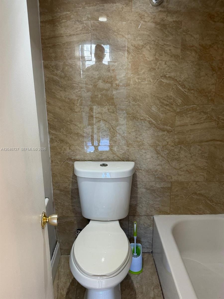 1990 Marseille Drive 303, Miami Beach, FL 33141 photo 6