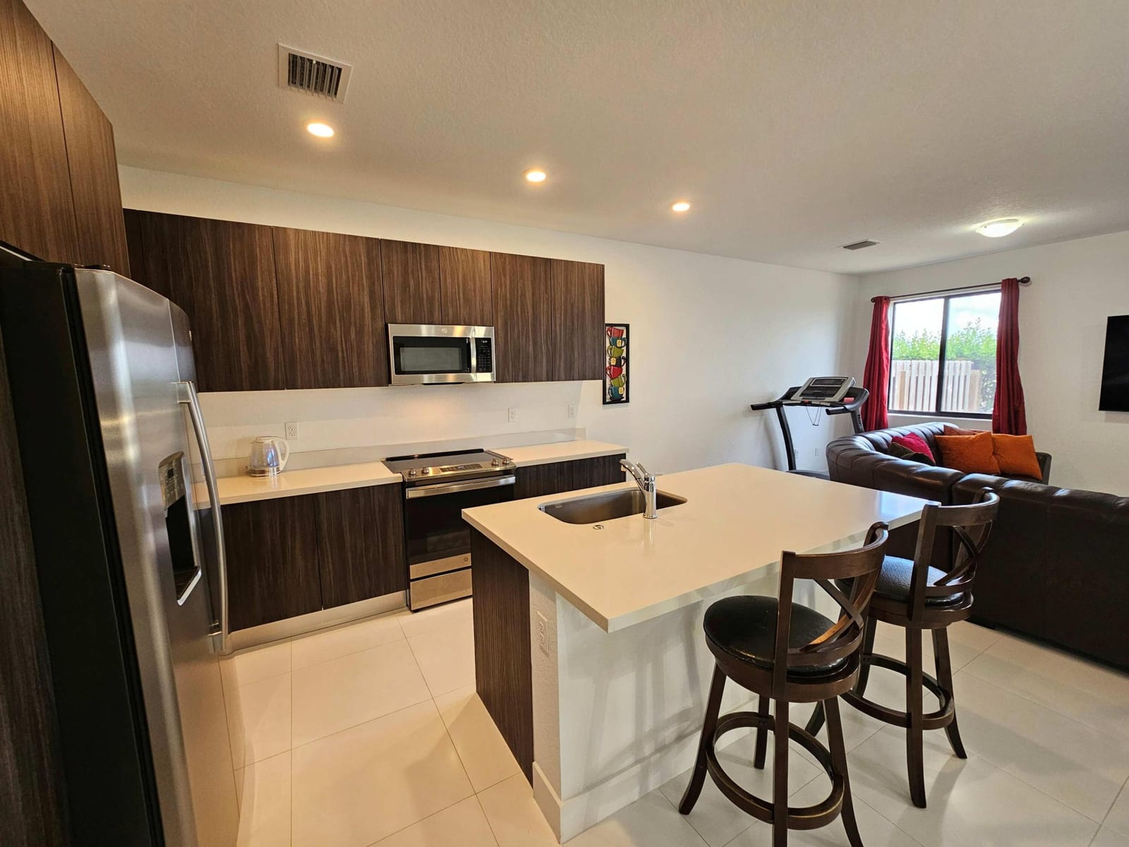 15743 SW 136th Terrace — photo 9