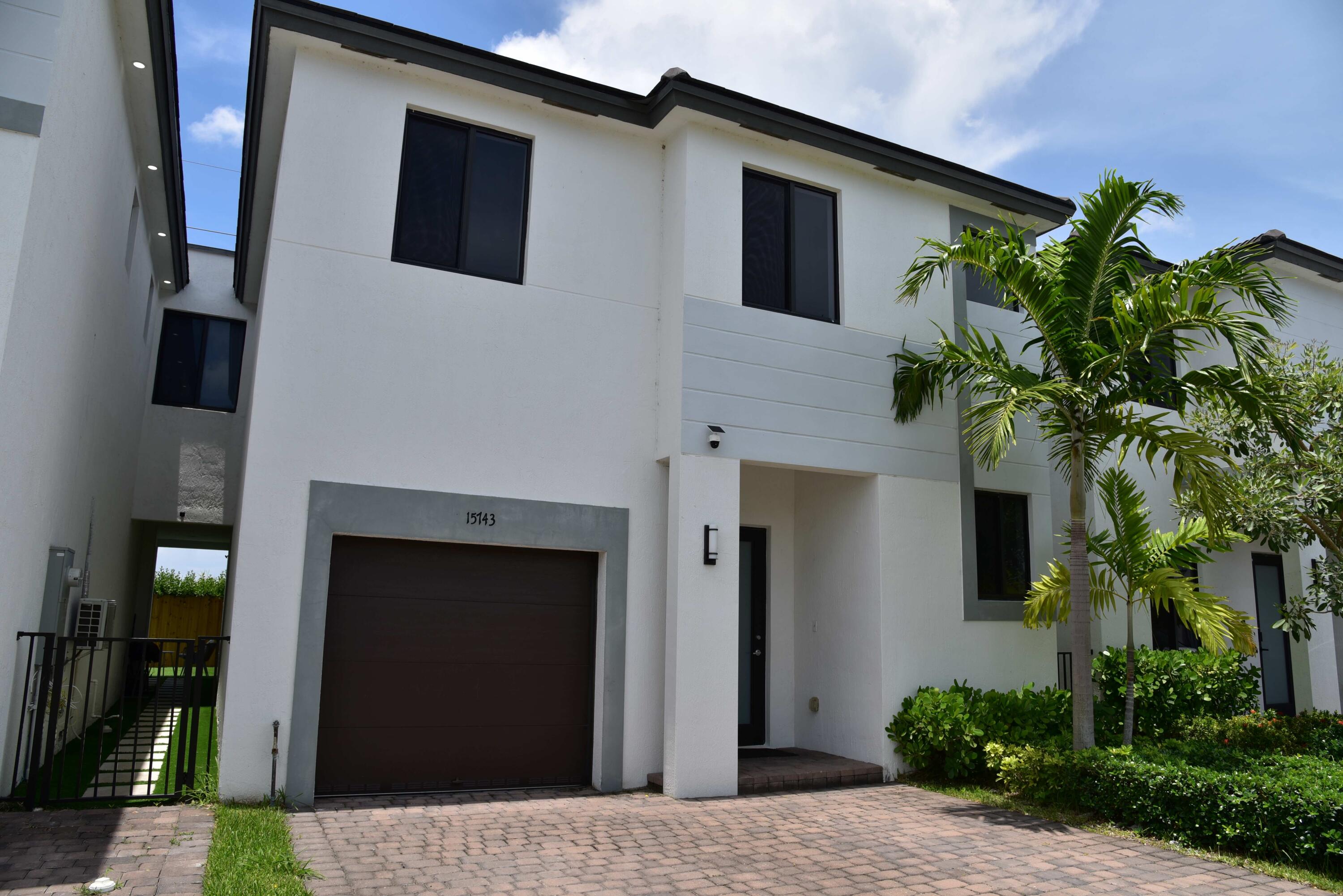 15743 SW 136th Terrace, Miami, FL 33196, Miami