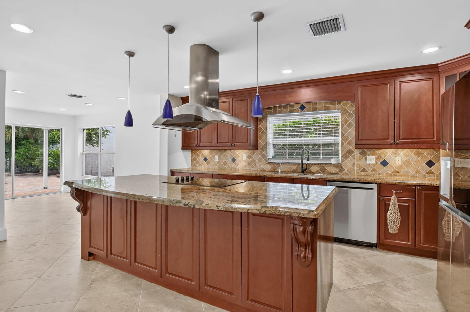 23338 La Vida Way, Boca Raton, FL 33433 photo 10