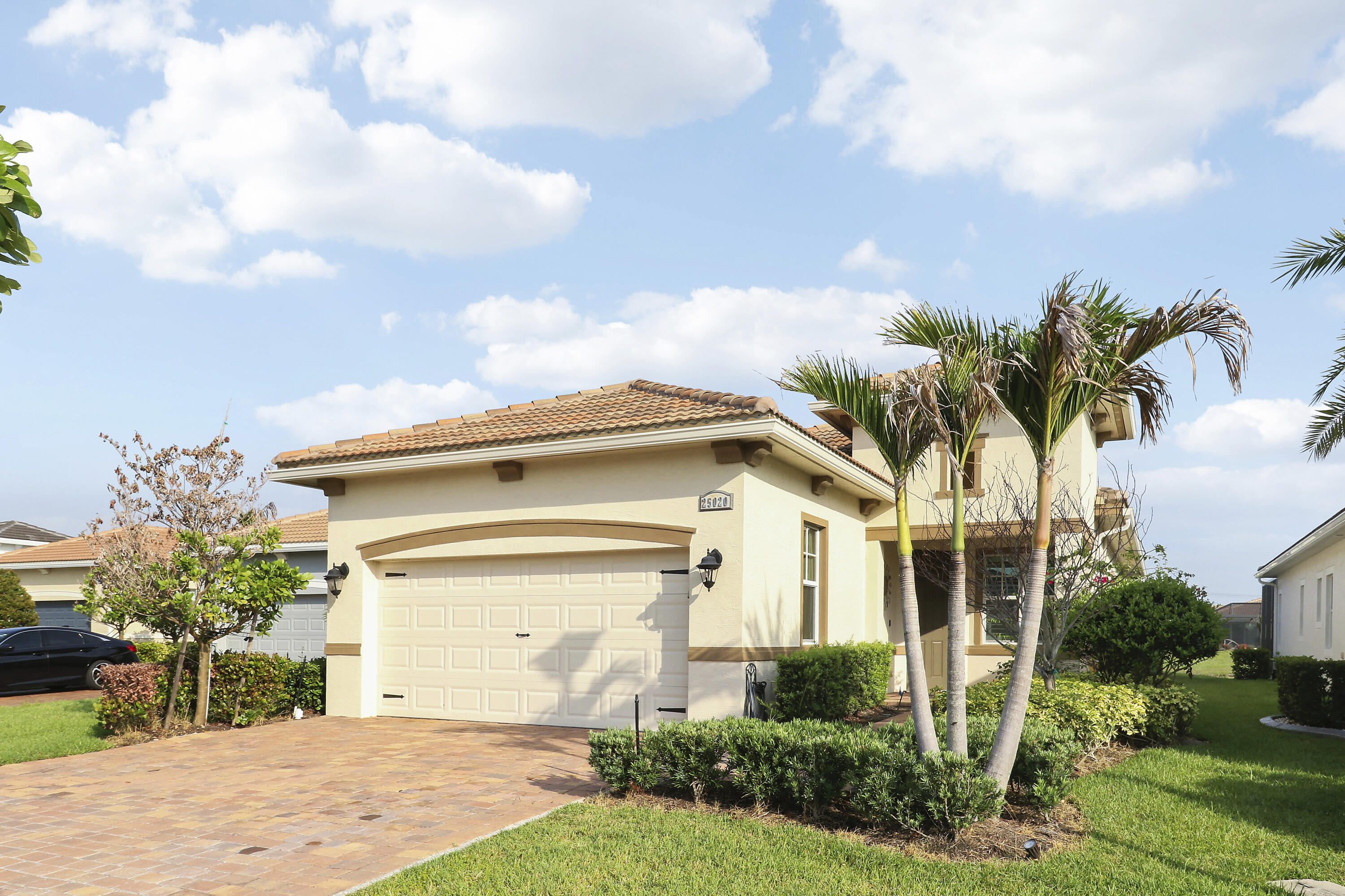 25020 SW Alberti Way, Port St. Lucie, FL 34986