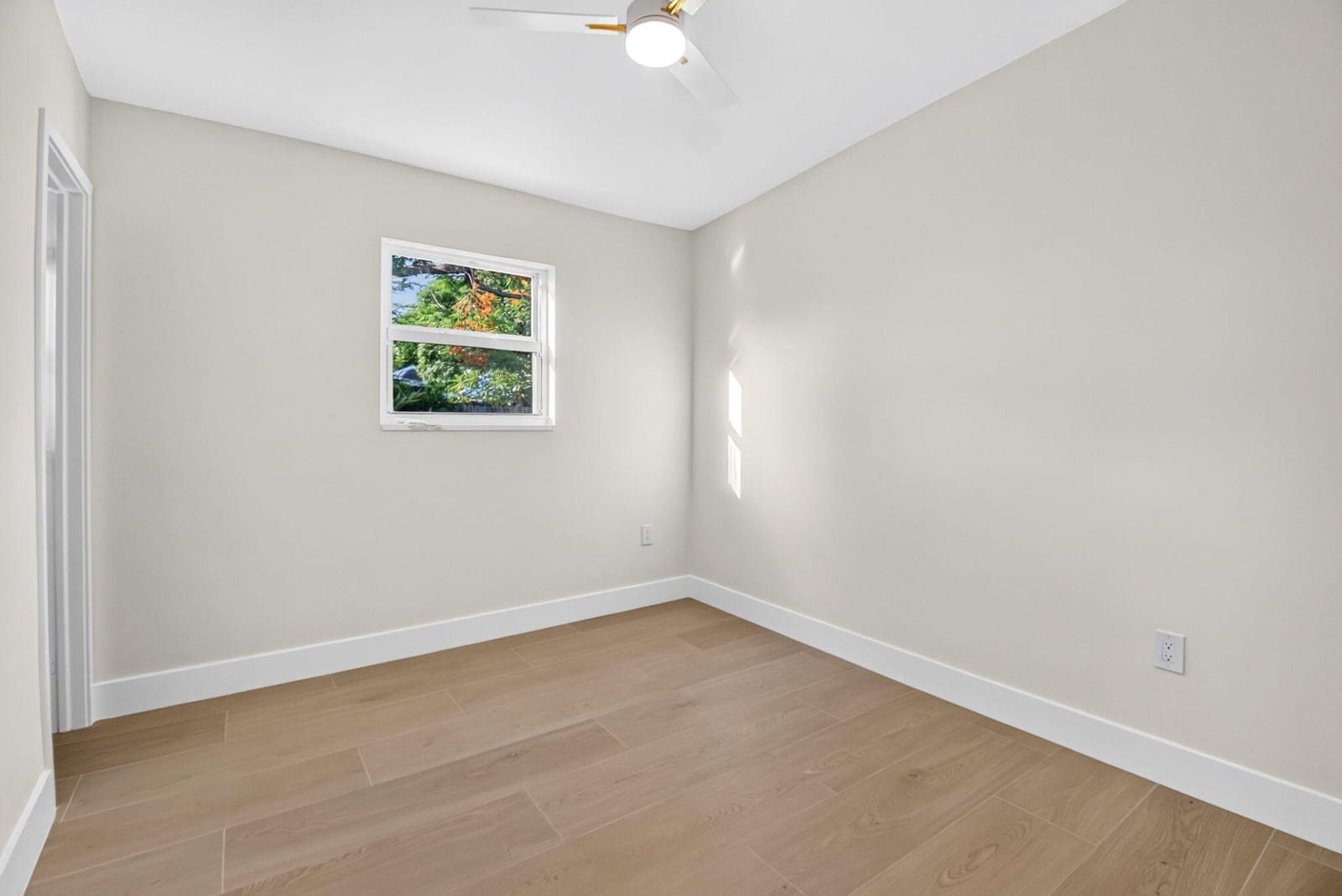 3947 Pensacola Drive, Lake Worth, FL 33462 photo 29