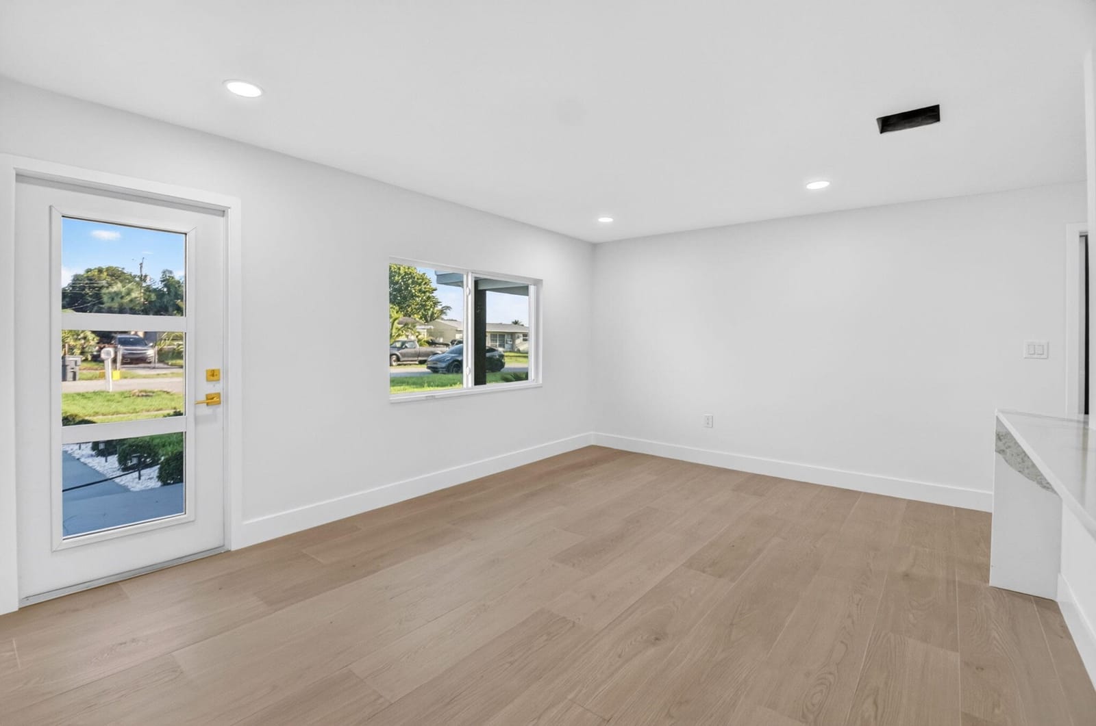 3947 Pensacola Drive — photo 8