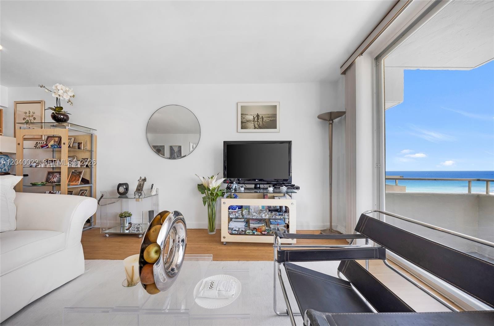465 Ocean Drive 1009, Miami Beach, FL 33139 photo 4