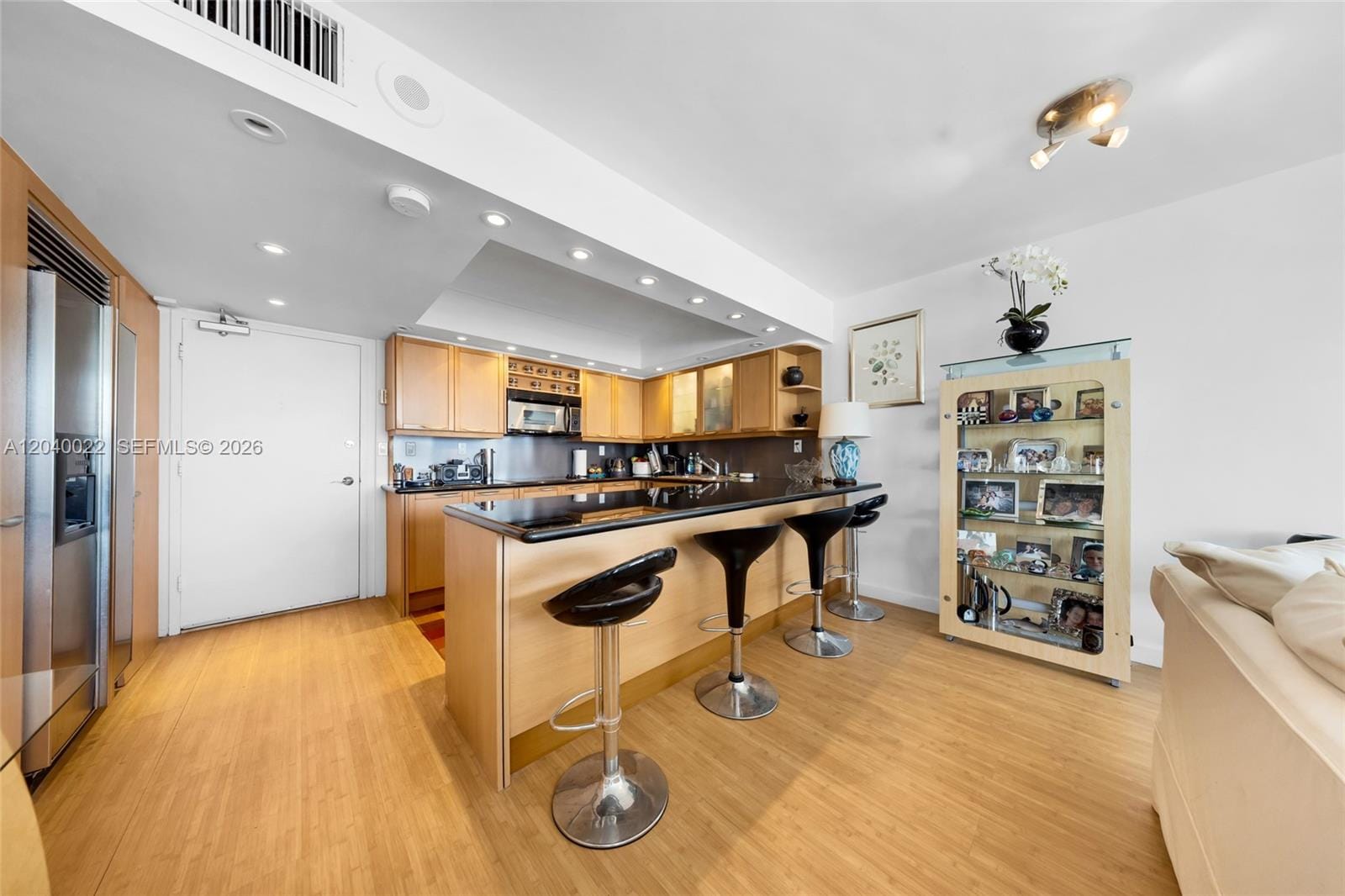 465 Ocean Drive 1009, Miami Beach, FL 33139 photo 5