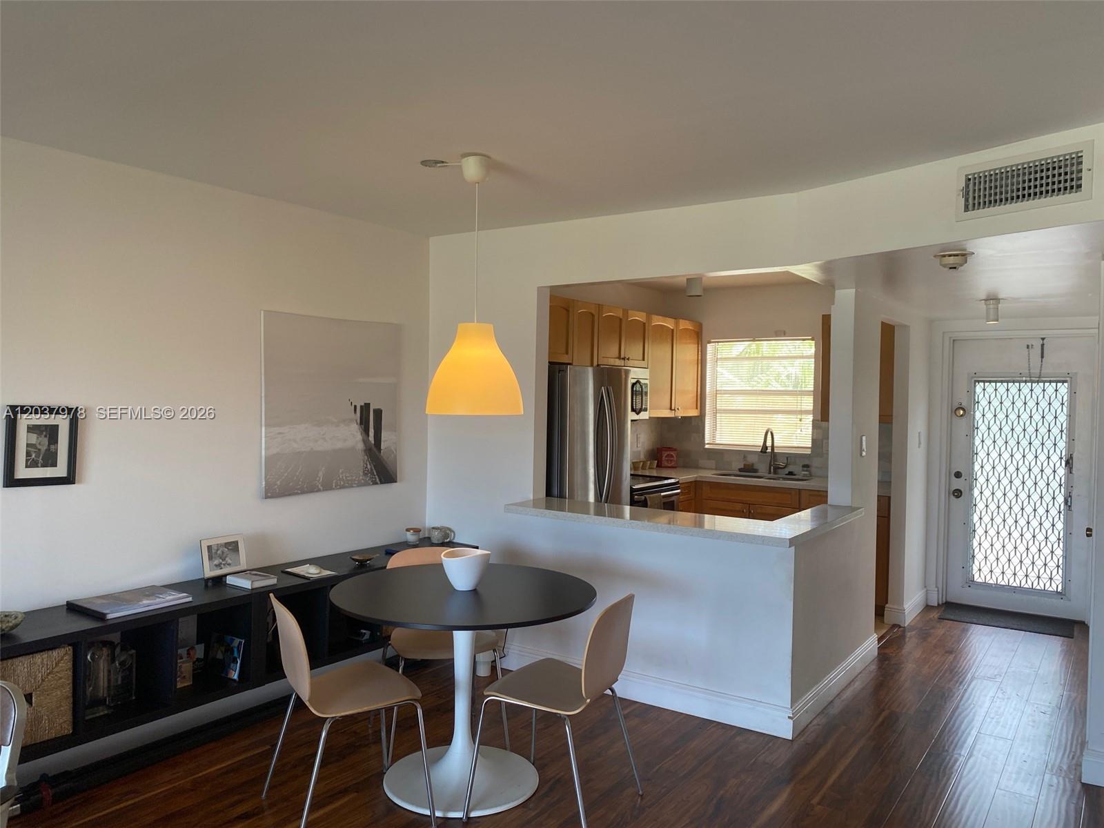 8861 Sunrise Lakes Boulevard 311, Sunrise, FL 33322, Sunrise