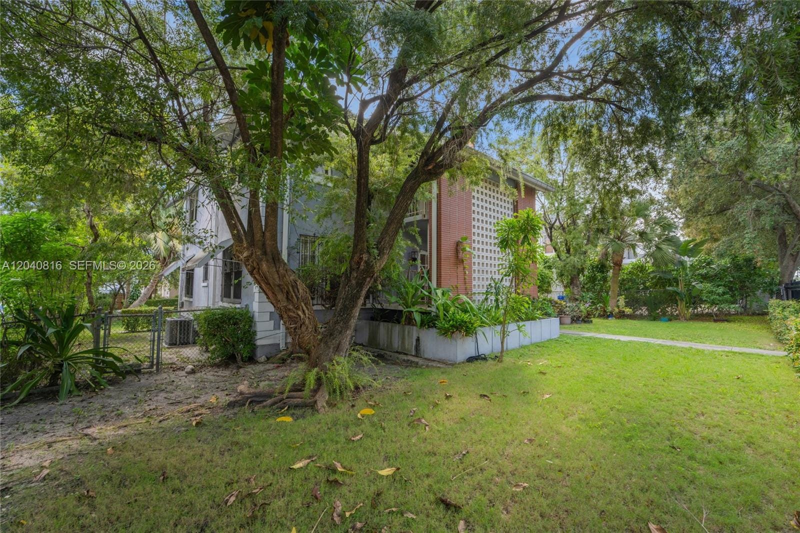 405 SW 11th Avenue, Miami, FL 33130 photo 27