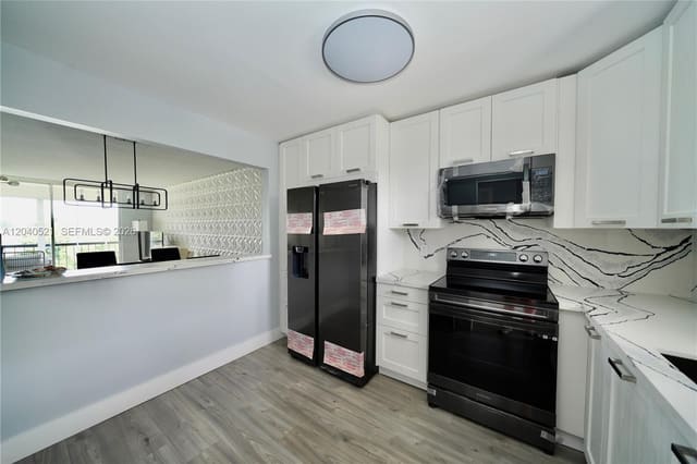 2541 Aragon Boulevard 305, Aragon, Sunrise, FL