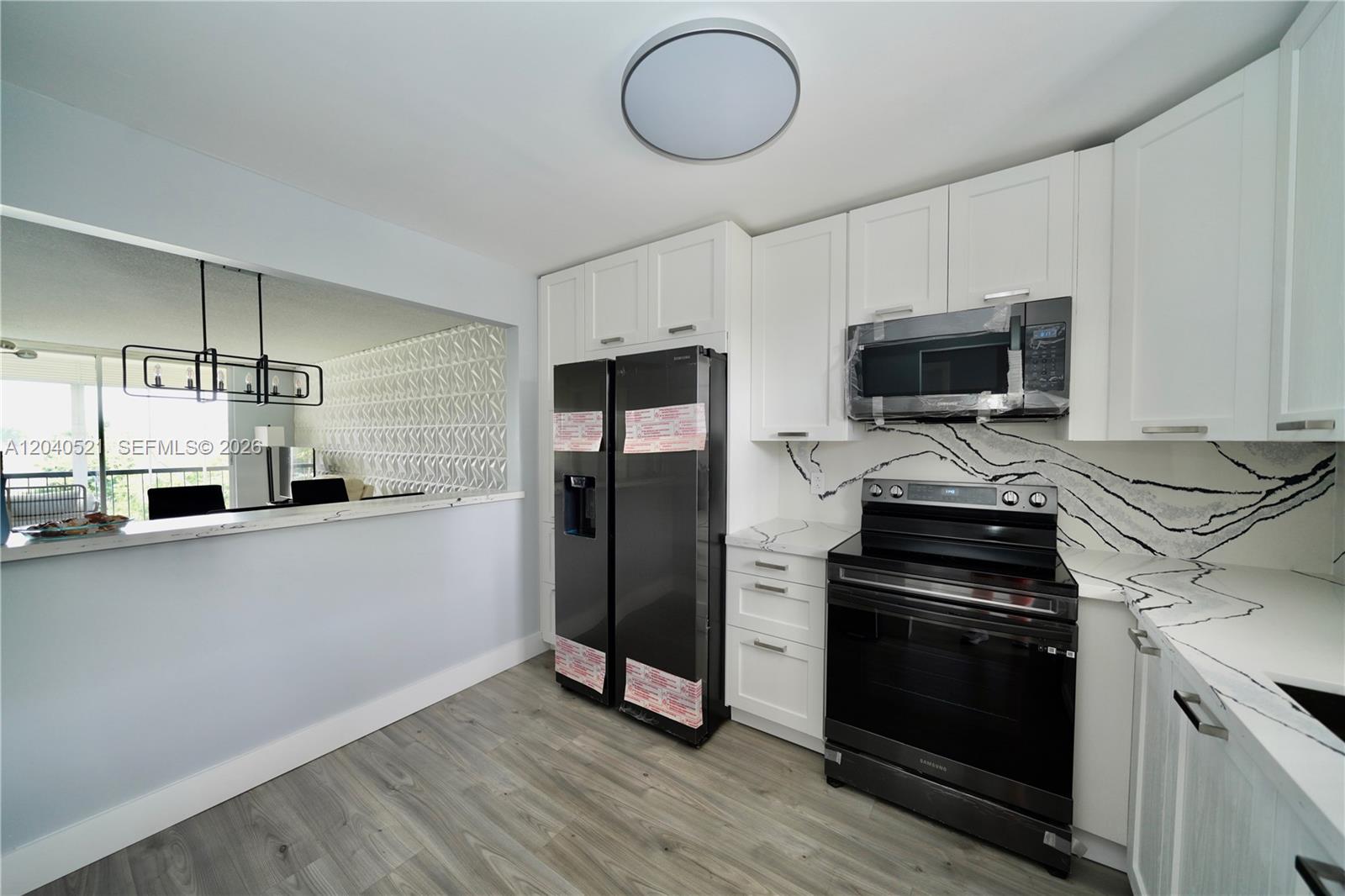 2541 Aragon Boulevard 305, Sunrise, FL 33322, Sunrise