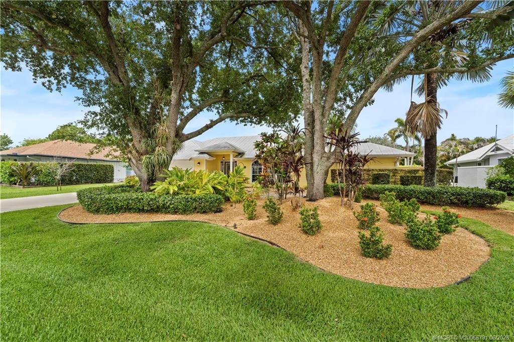972 SW Hunt Club Circle