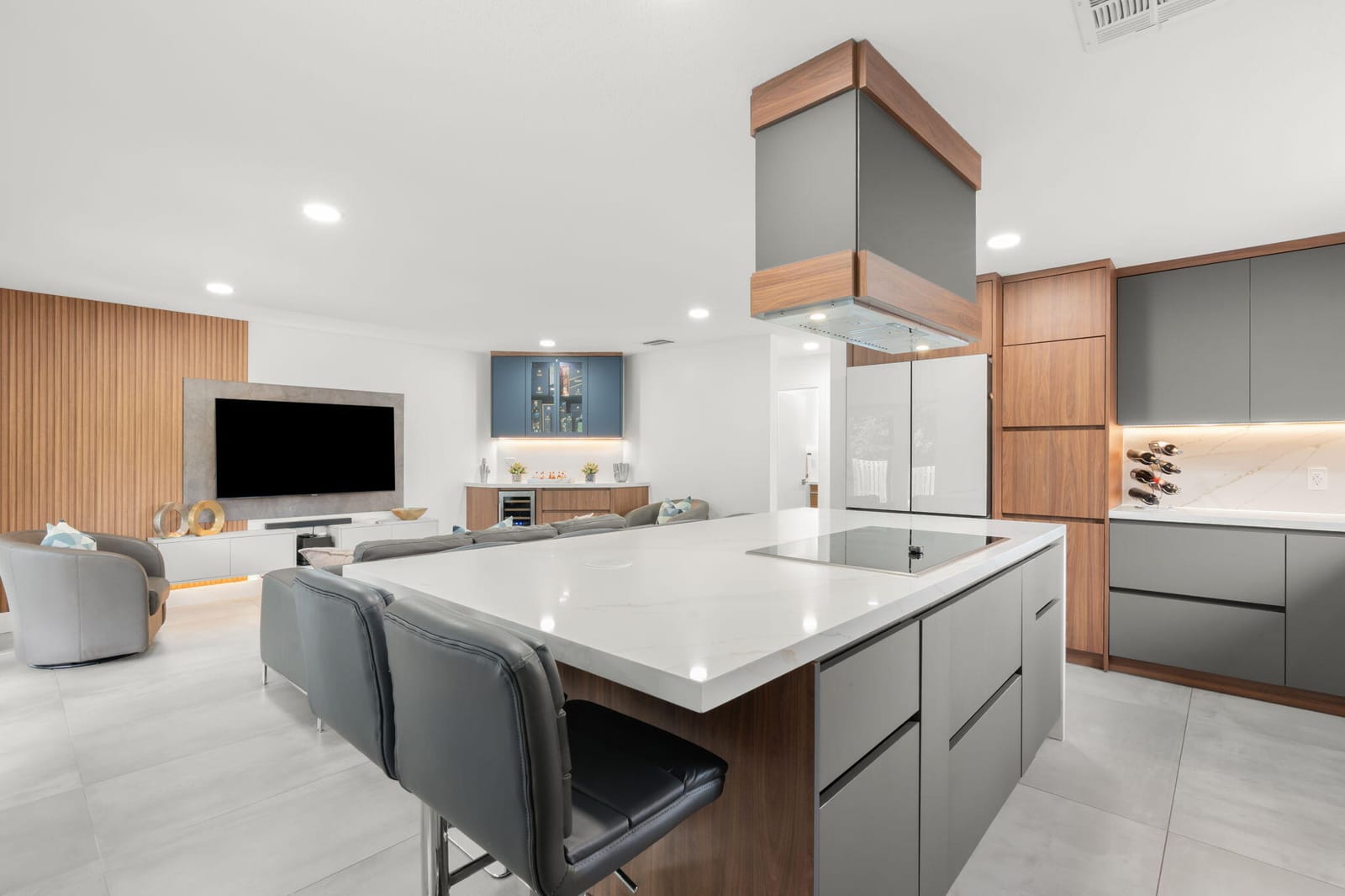 52 Gables Boulevard, Weston, FL 33326 photo 15