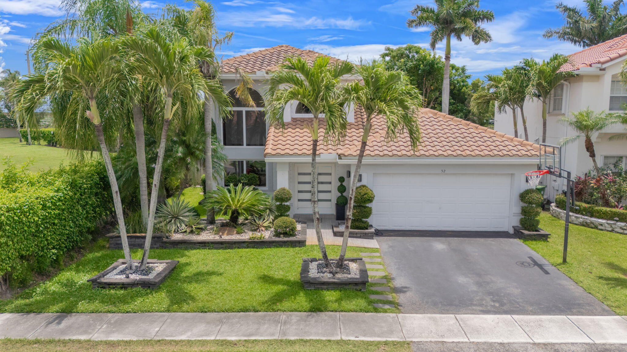 52 Gables Boulevard, Weston, FL 33326, Weston