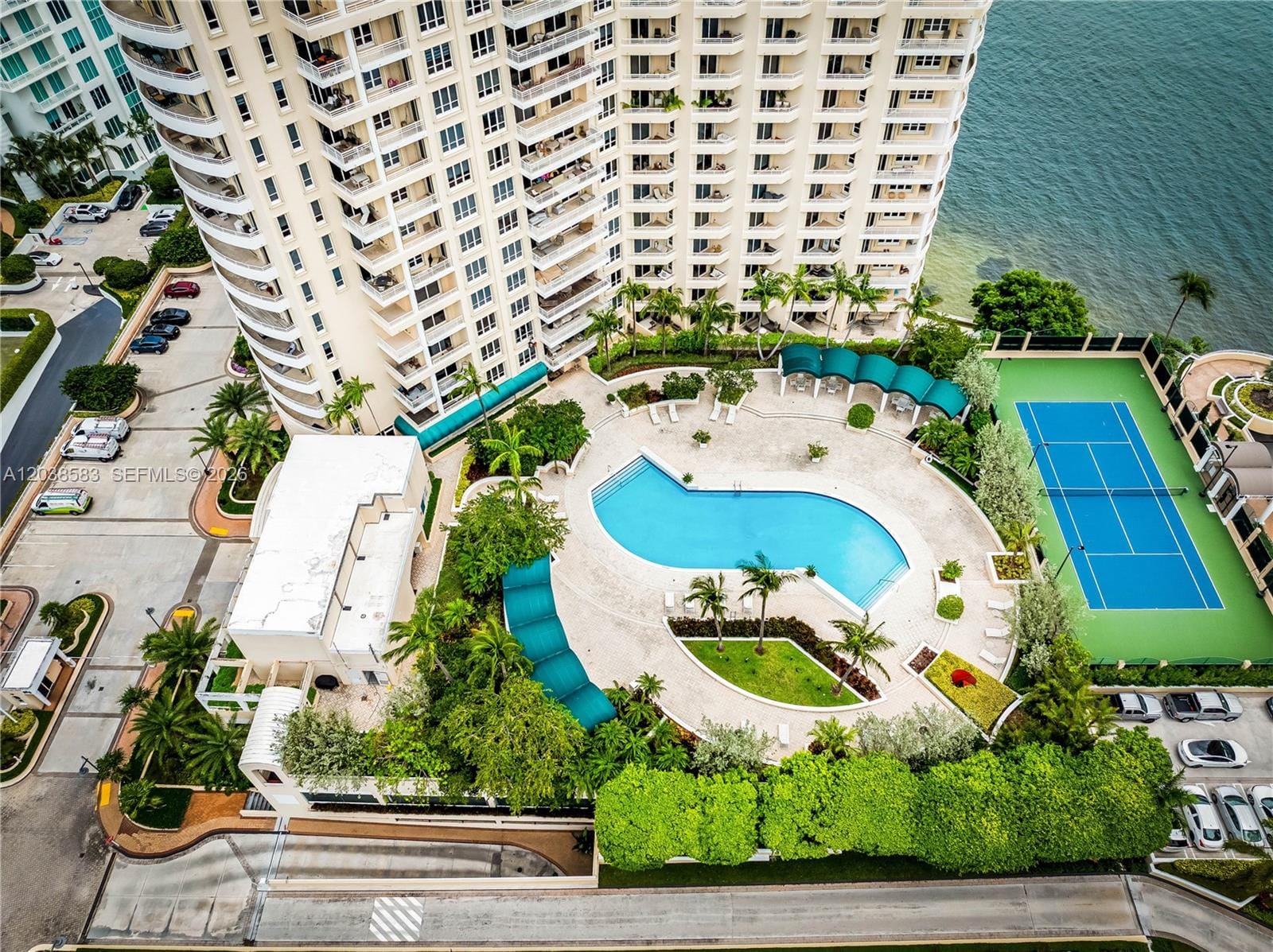 888 Brickell Key Drive 1010, Miami, FL 33131 photo 26