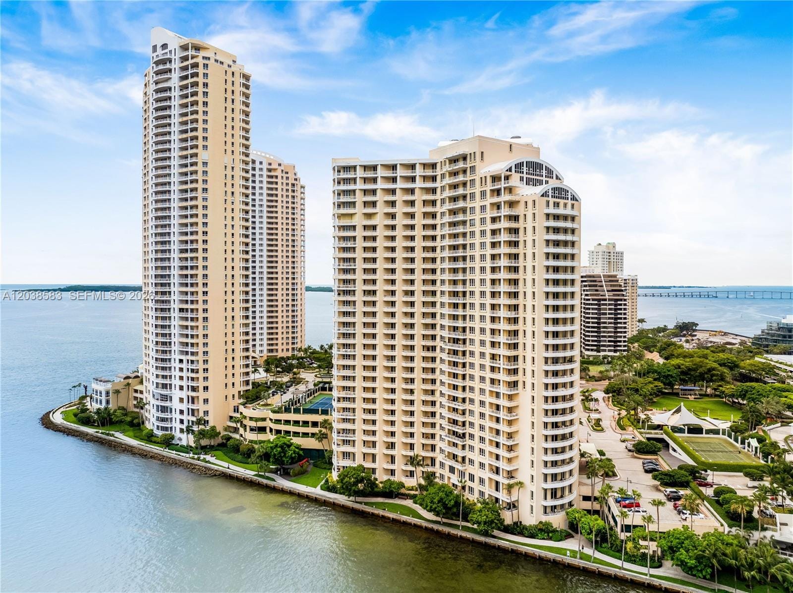 888 Brickell Key Drive 1010, Miami, FL 33131 photo 27
