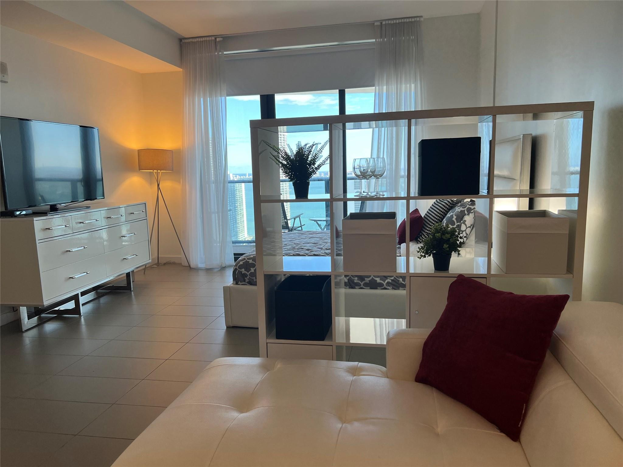 1600 NE 1st Avenue 3704, Miami, FL 33132, Miami