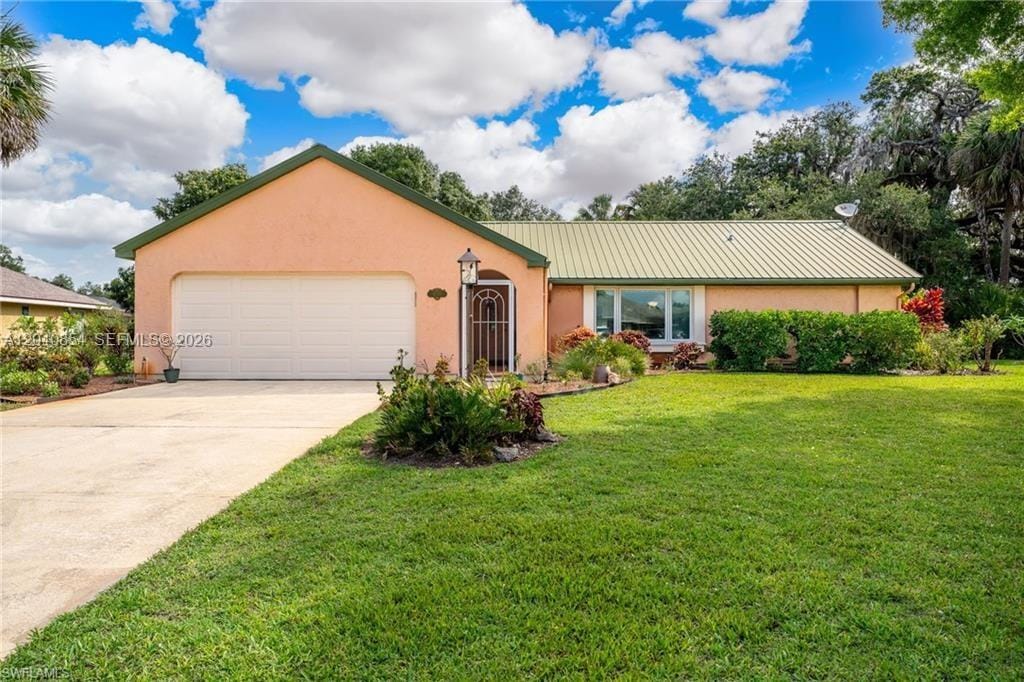 4559 Springview Circle, LaBelle, FL 33935 photo 4