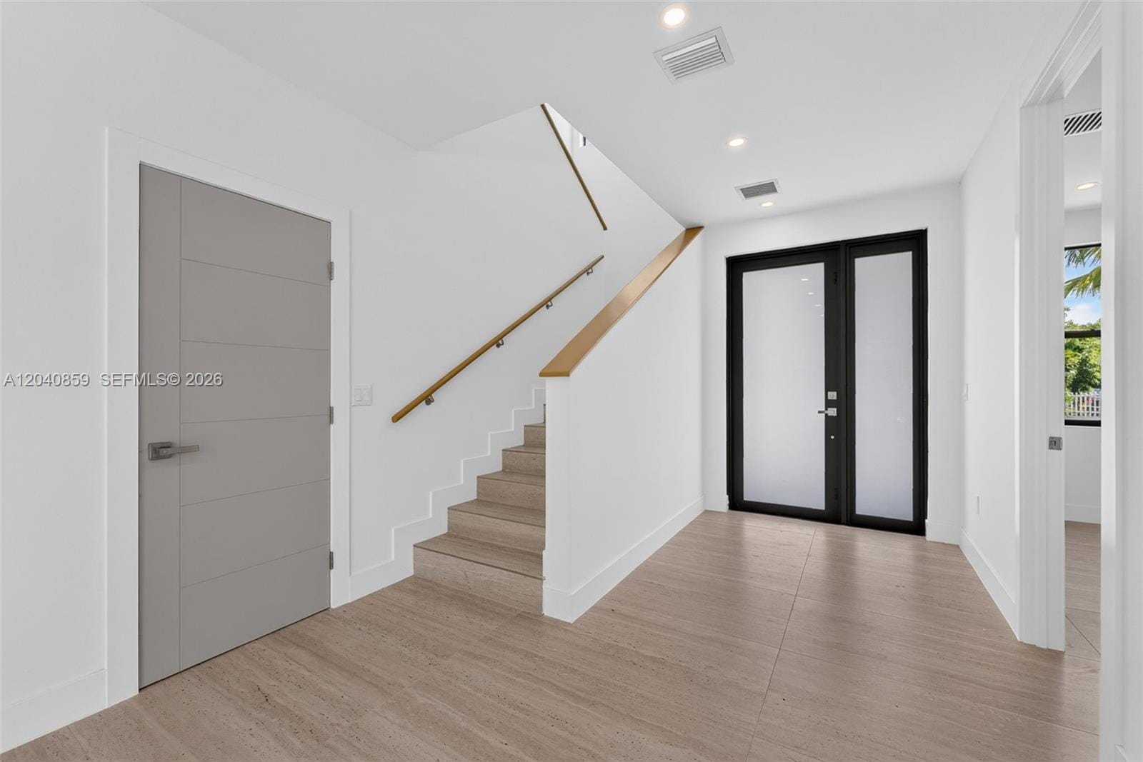 2240 SW 13th Street — photo 6