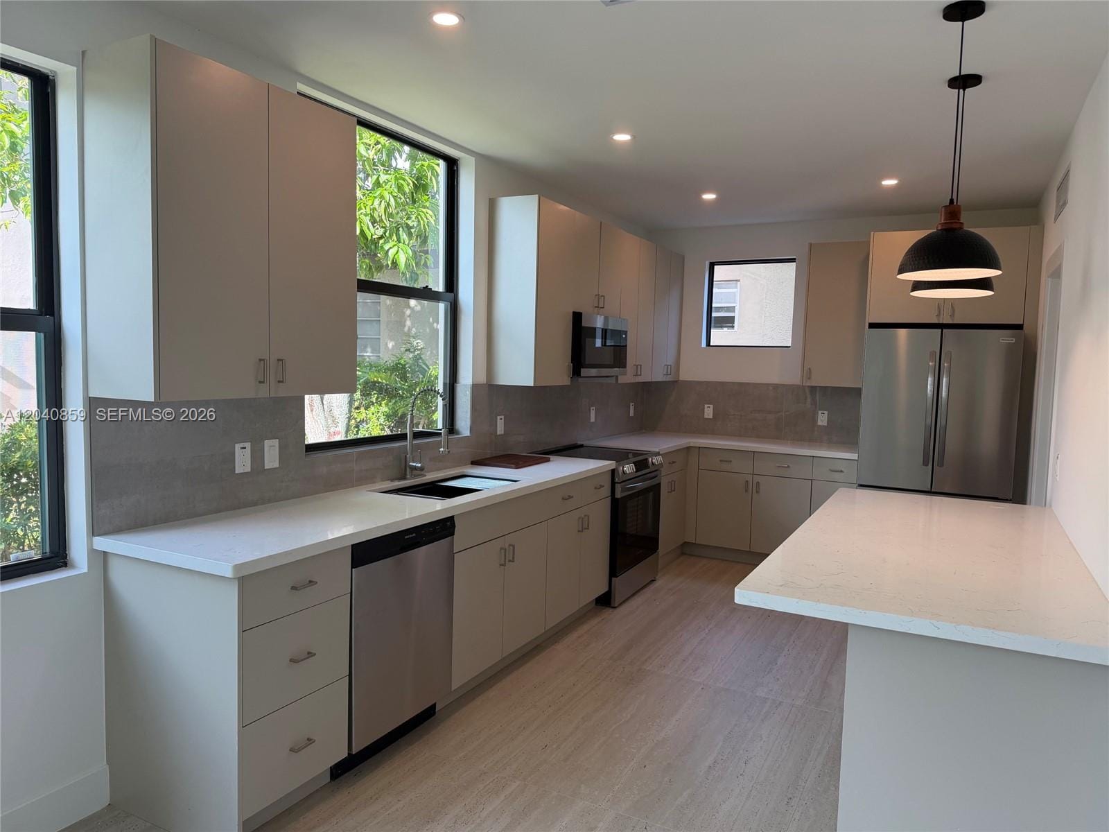 2240 SW 13th Street — photo 8
