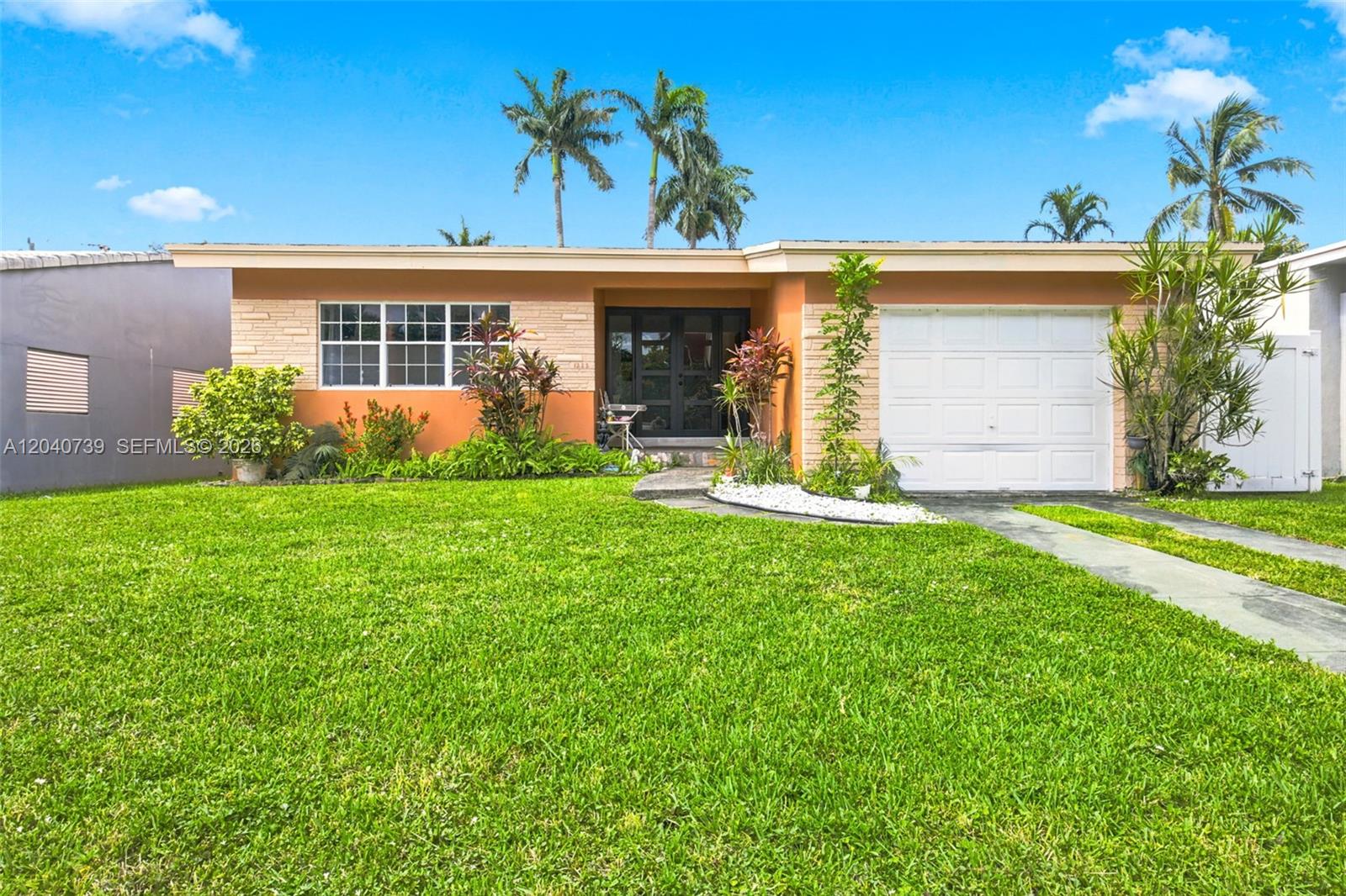 1222 Hollywood Boulevard ., Hollywood, FL 33019, Hollywood
