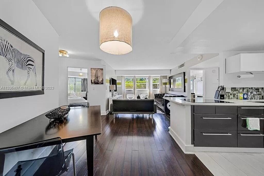 1881 Washington Avenue 2g, Miami Beach, FL 33139 photo 1