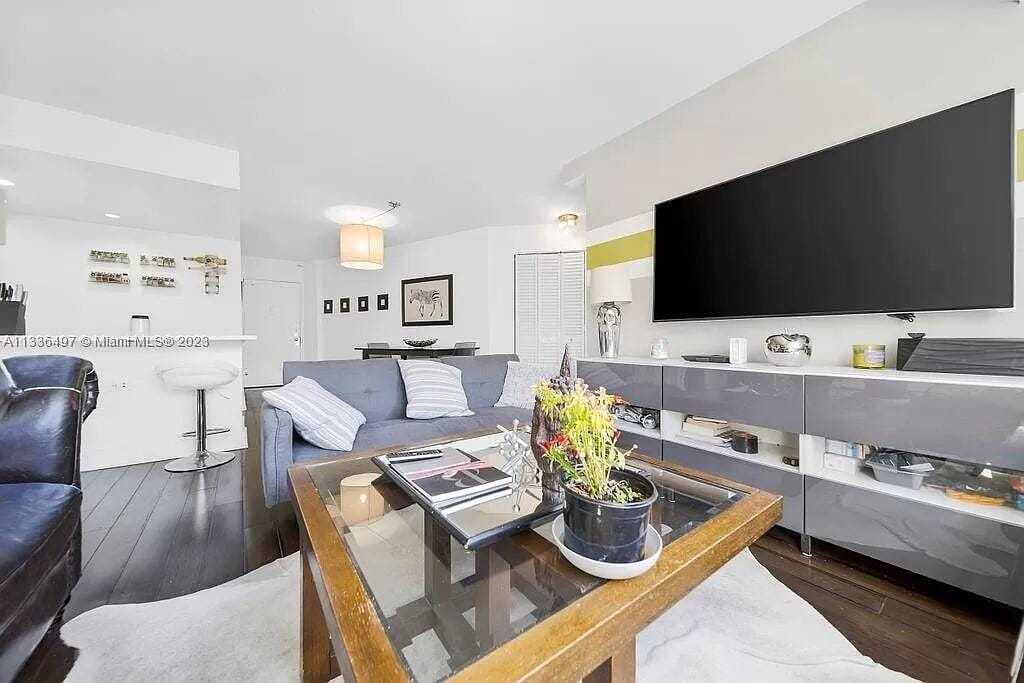 1881 Washington Avenue 2g, Miami Beach, FL 33139 photo 12