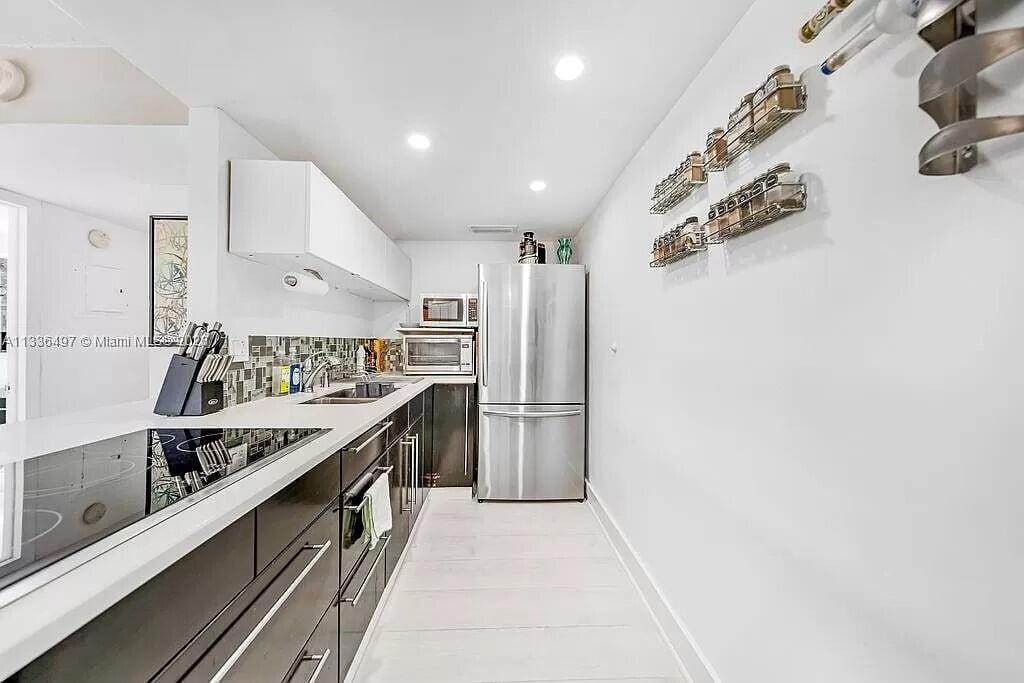 1881 Washington Avenue 2g, Miami Beach, FL 33139 photo 6